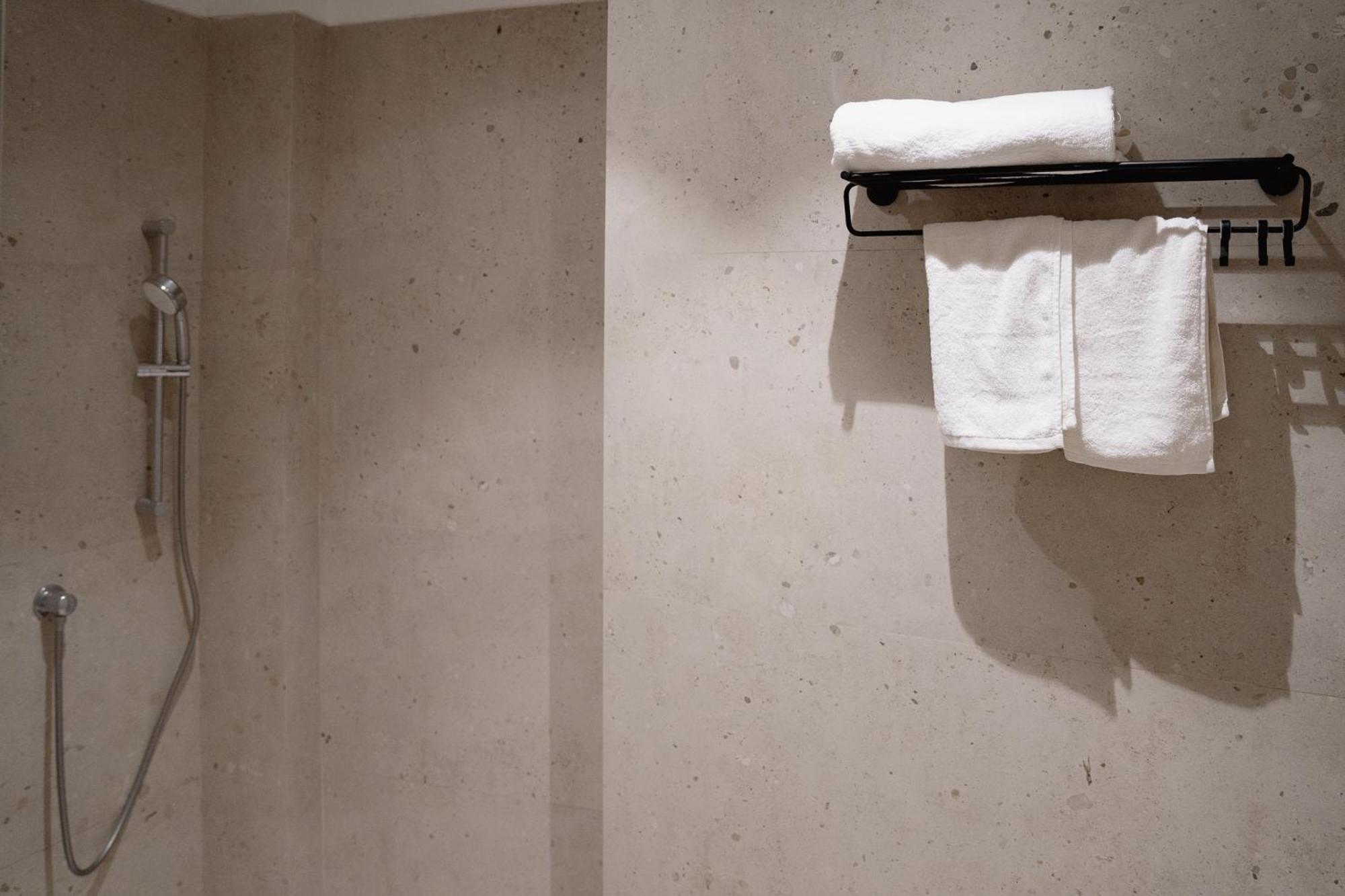 Kaas By Safarnama - Boutique Hotel バラナシ エクステリア 写真